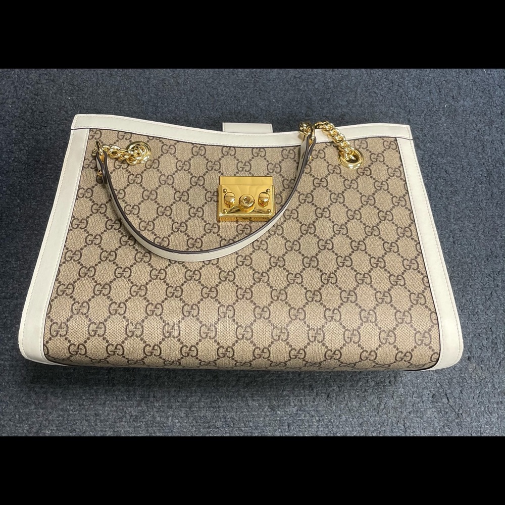 Gucci purse